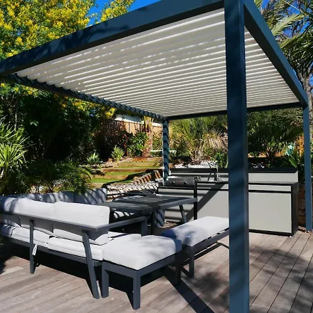 L'echappee Belle - Private Pool, Spa, Tennis & Golf *